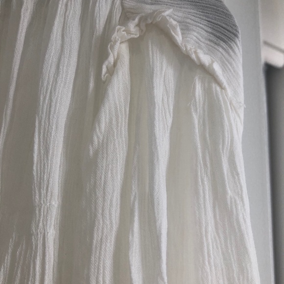 Free People Top NWT Kelsey White Size M Boho Super Versatile Shirred PERFECT😊 - Picture 13 of 16